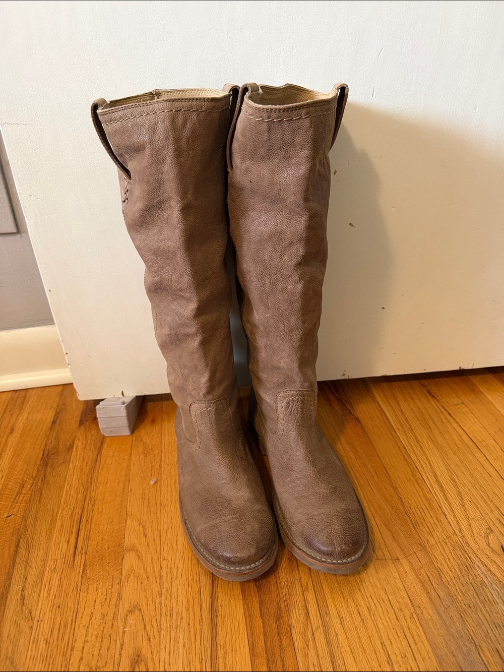 FRYE Tan Leather Riding Boots